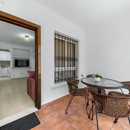 Molino Blanco Apartman *